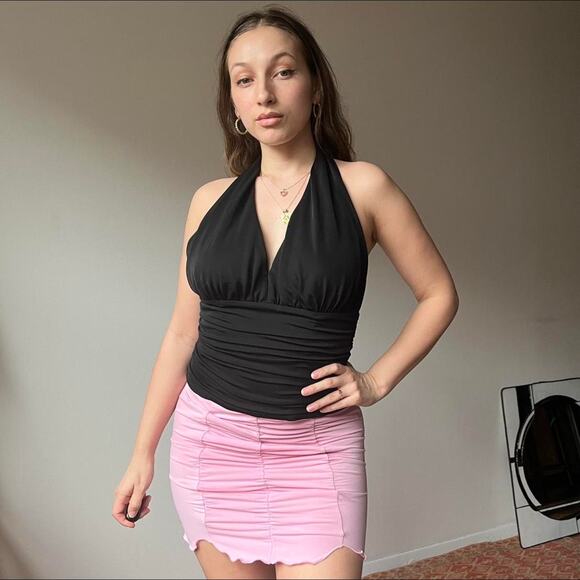 Vintage 90s ruched black halter top - Picture 2 of 4